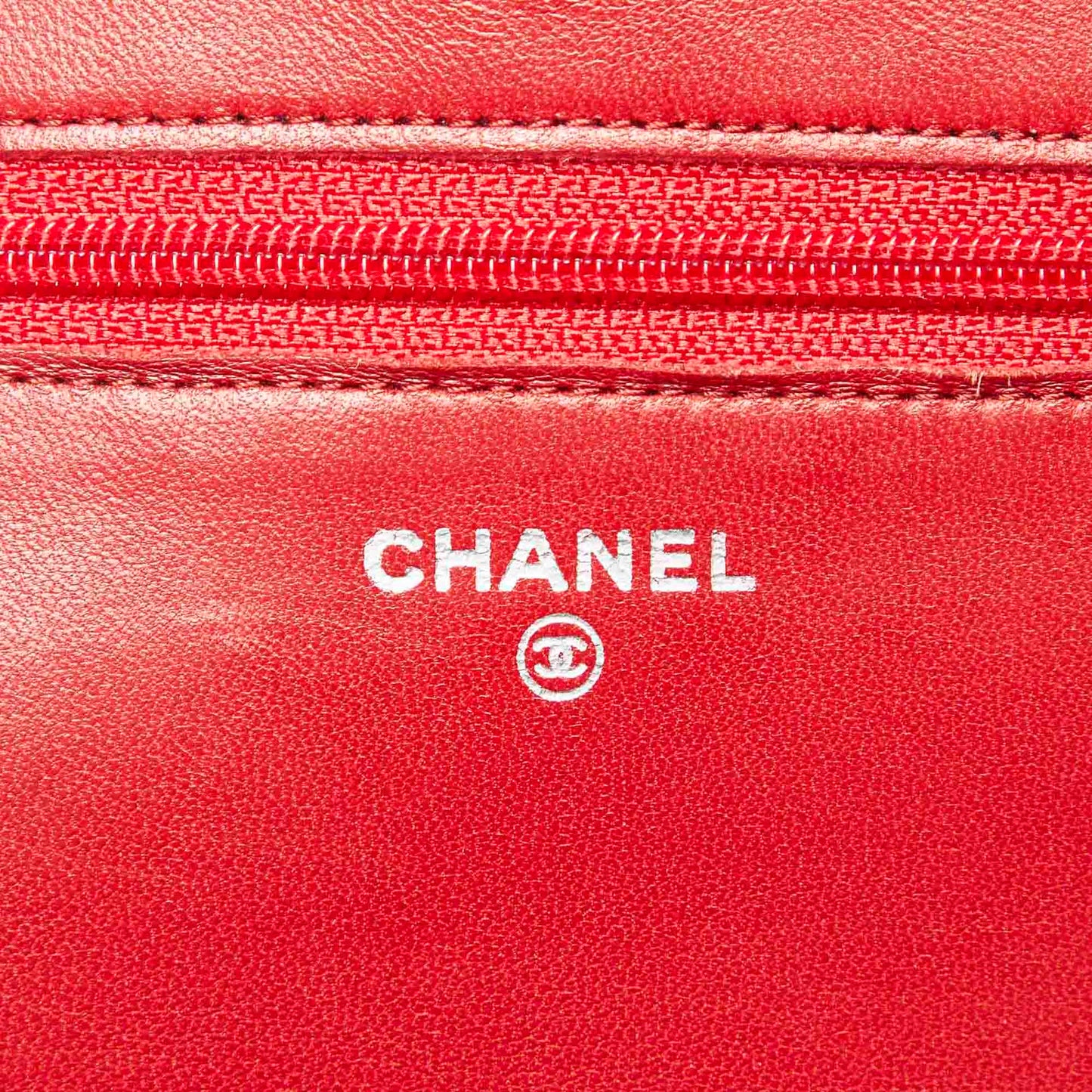 CC Lambskin Wallet On Chain Red