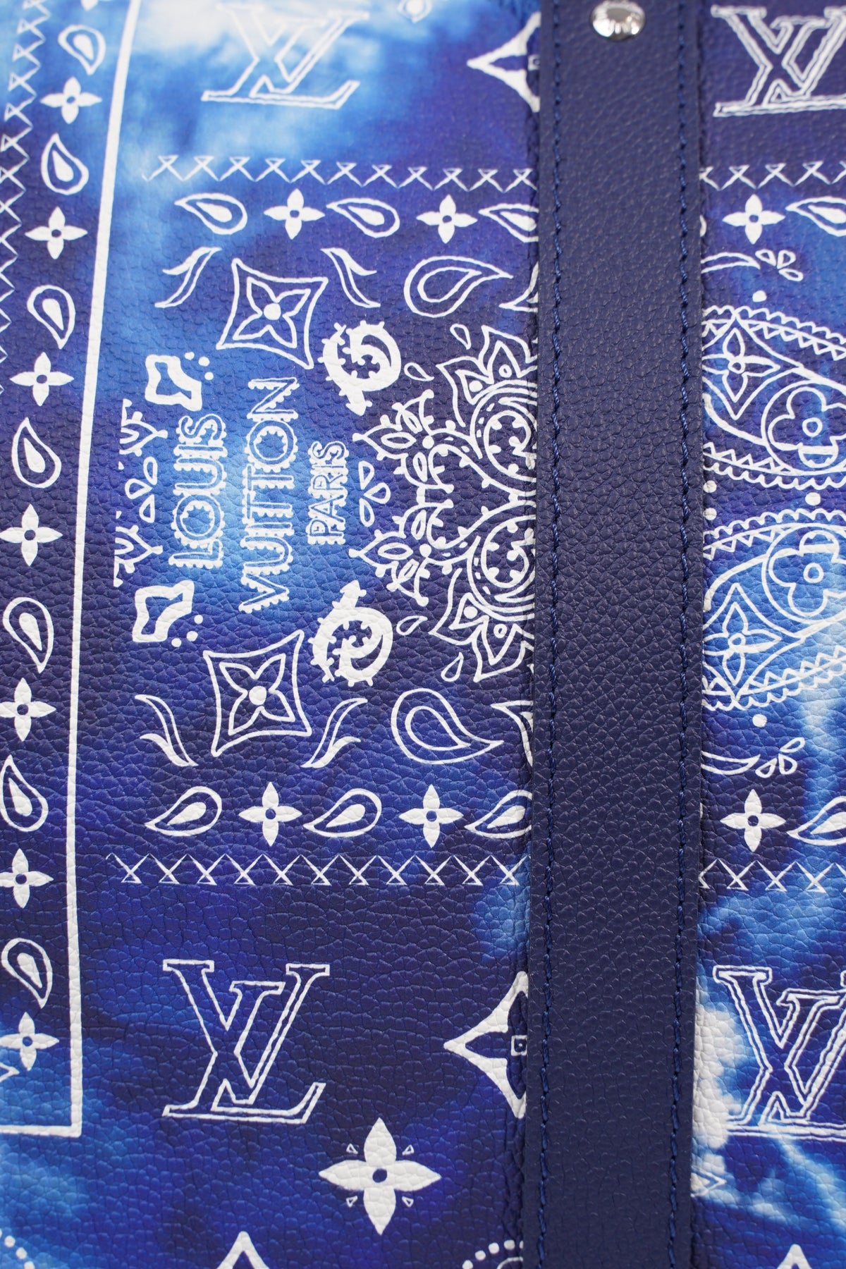 Louis Vuitton Limited Edition Bandana Keepall 50 Blue / White Leather