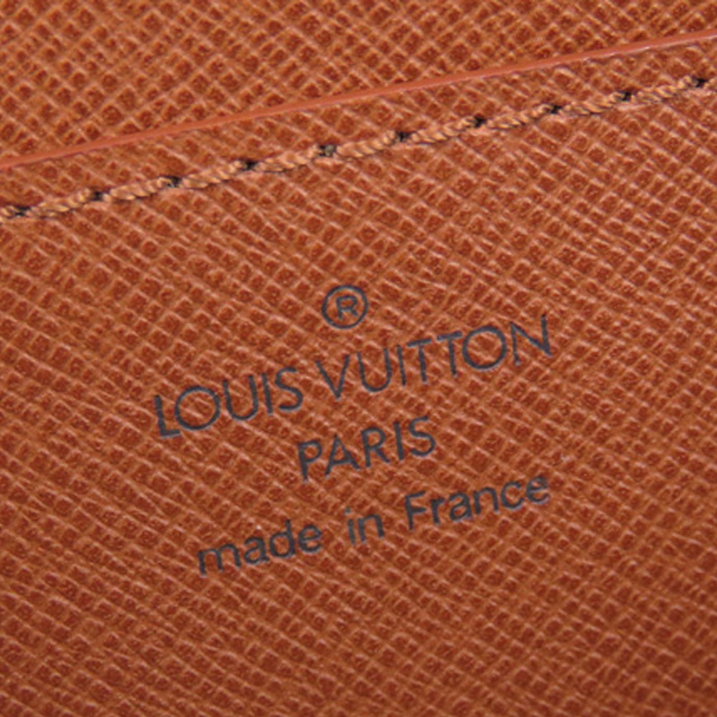 Louis-Vuitton Monogram Porte Documents Bandouliere