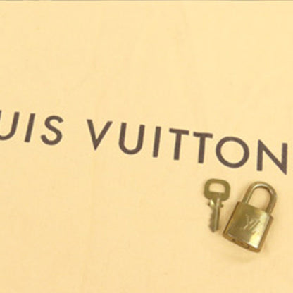 Louis-Vuitton Damier Ebene Greenwich PM
