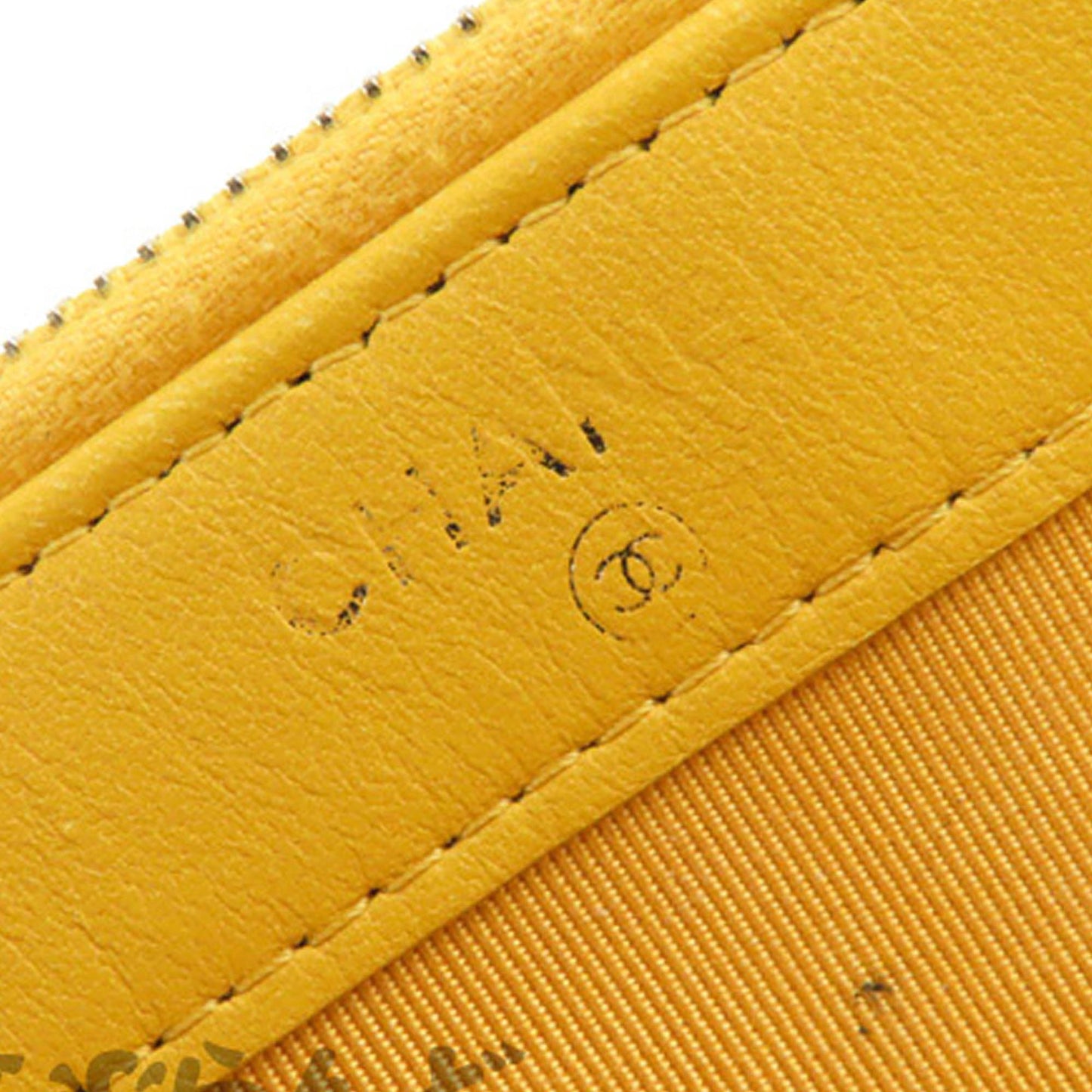 CC Caviar Leather Wallet on Chain Yellow