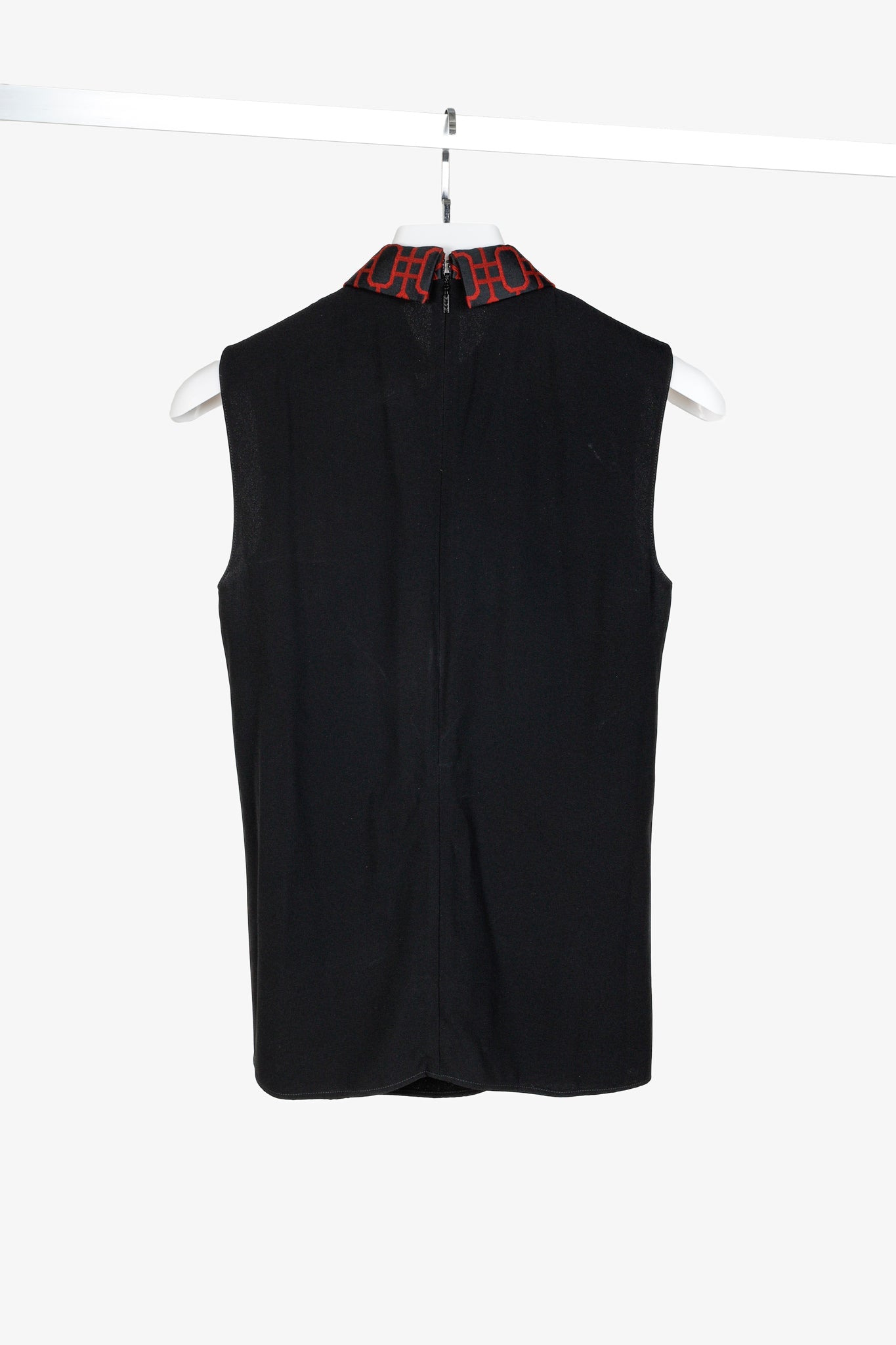 Gucci PF/15 Black Crepe Embellished Collared Sleeveless Blouse