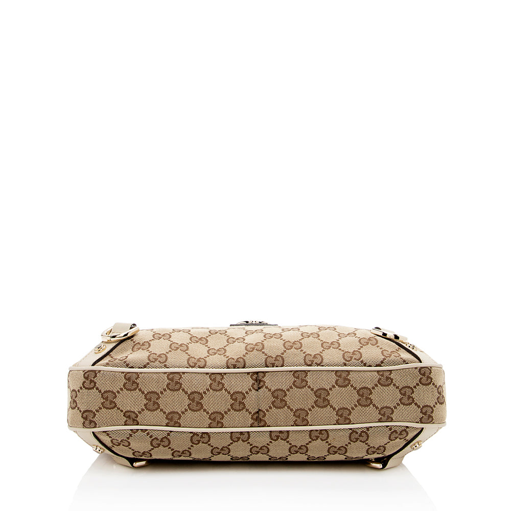 Gucci GG Canvas Abbey Medium Hobo