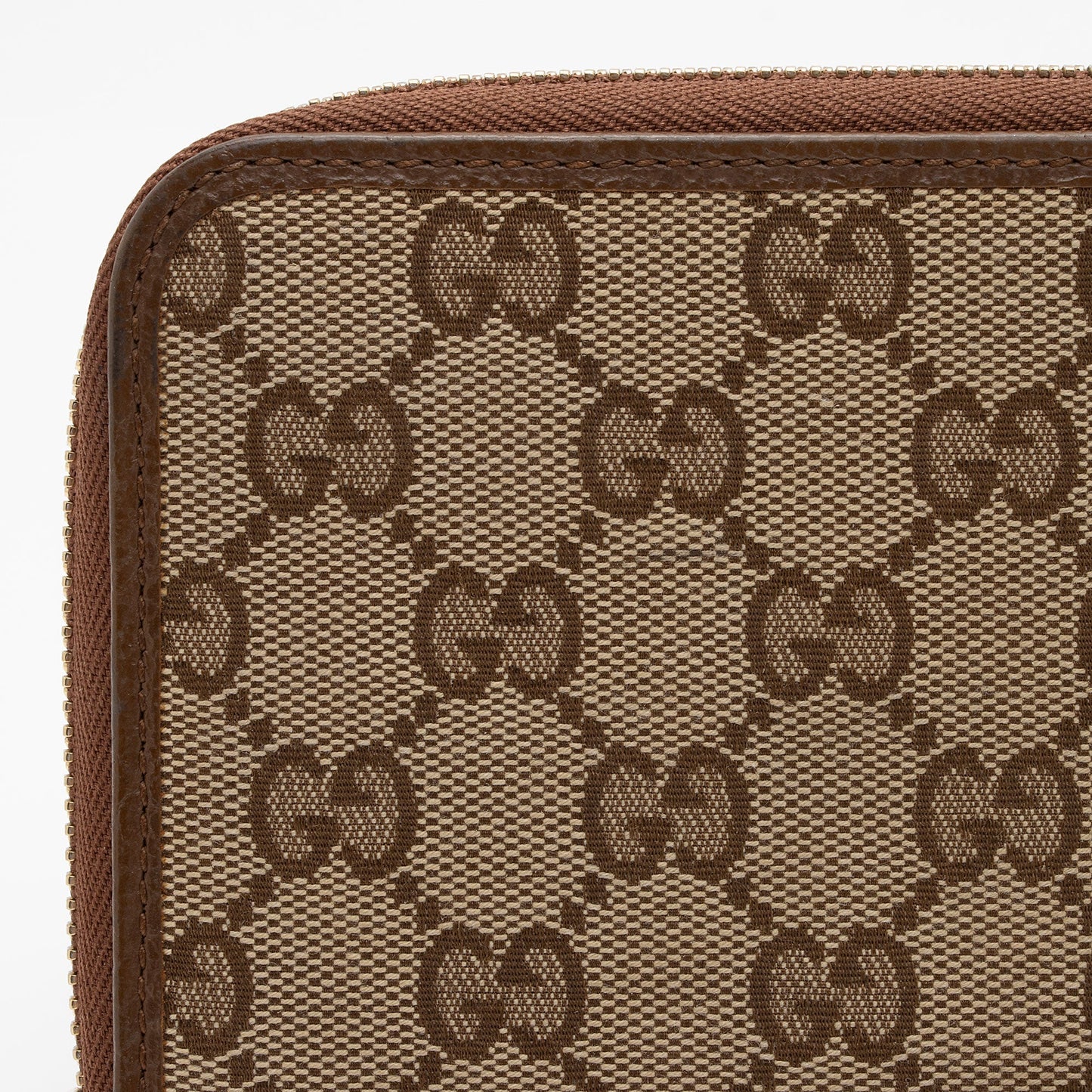 Gucci GG Canvas Zip Around Wallet (SHF-UhAy8j)