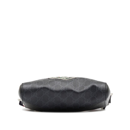 Gucci GG Supreme Night Courrier Crossbody (SHG-Qf1wvD)