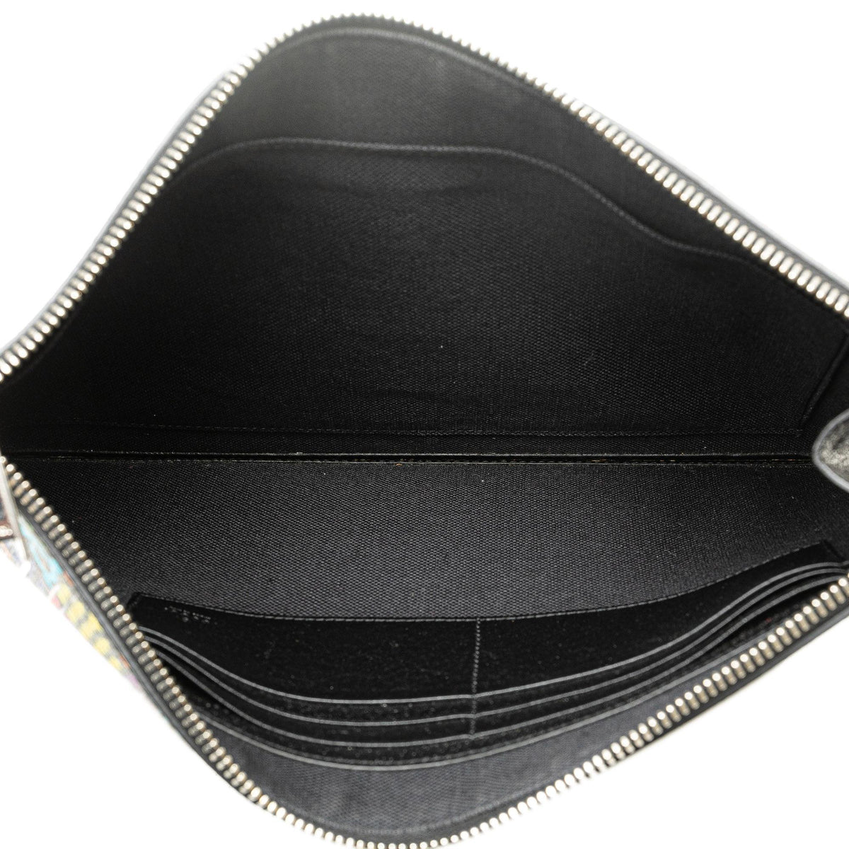 Gucci GG Supreme Psychedelic Zip Clutch