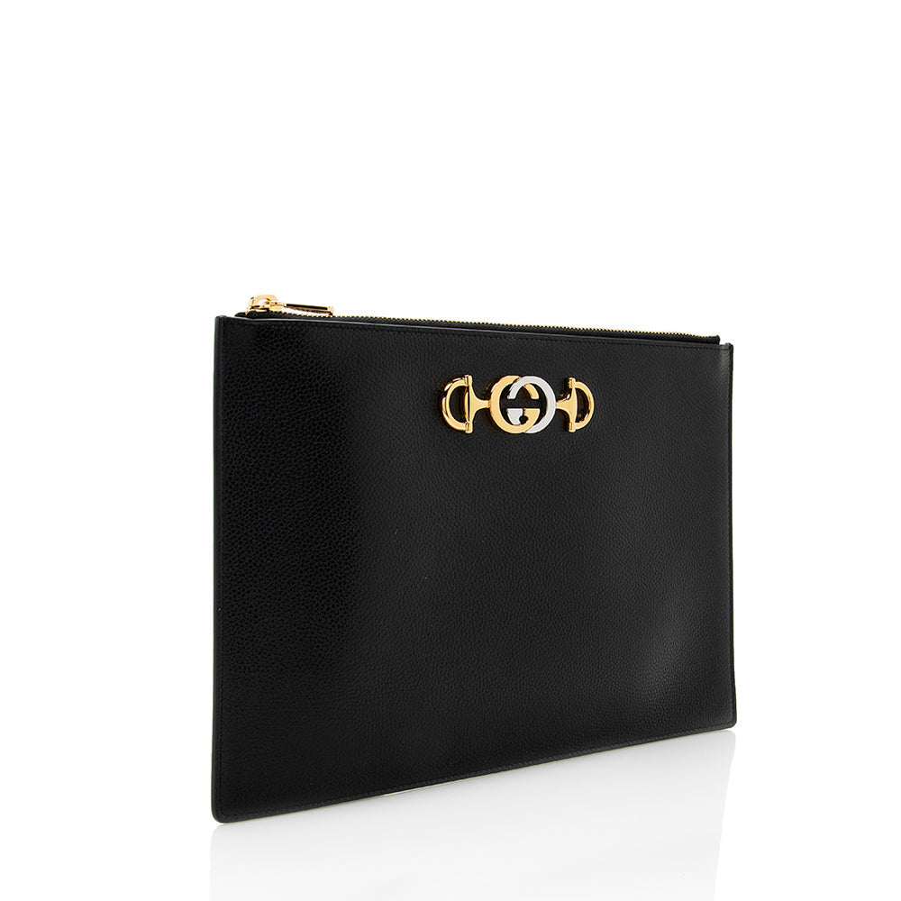 Gucci Grained Leather Zumi Pouch