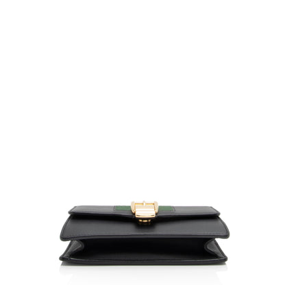 Gucci Leather Sylvie Super Mini Bag (SHF-pKo8lR)