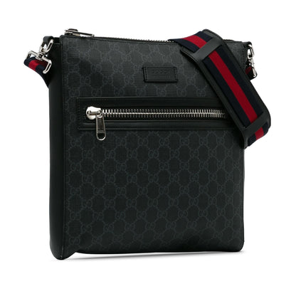 Gucci Medium GG Supreme Messenger Bag (SHG-WOpgdu)