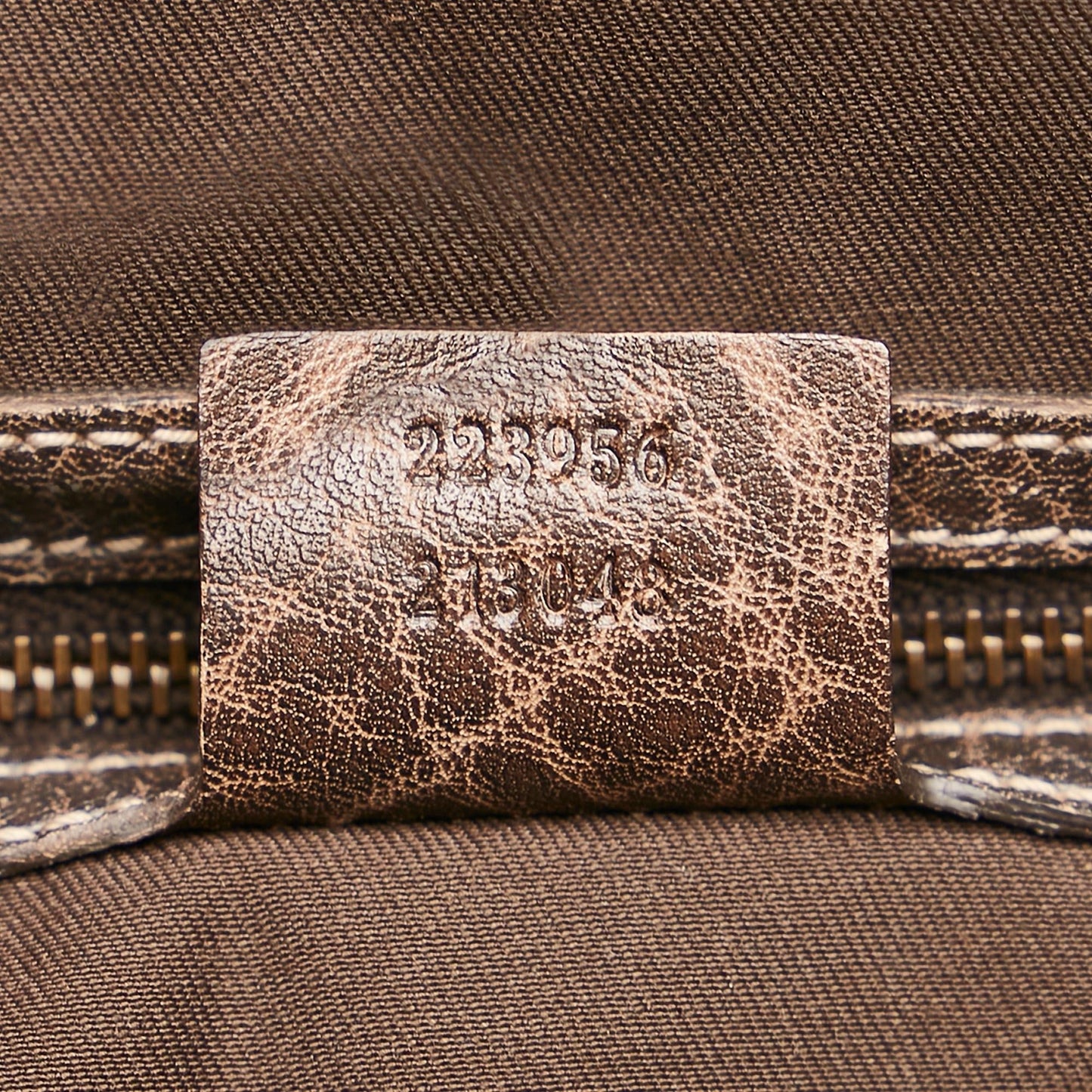 Gucci Signature Pelham Handbag