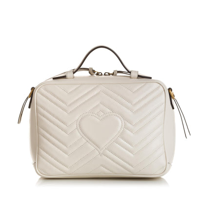 Gucci Small GG Marmont Matelasse Top Handle (SHG-puiWgw)