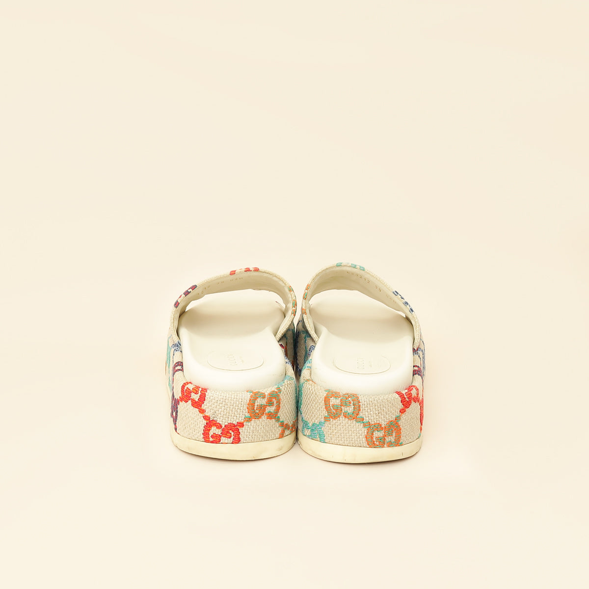Gucci Beige GG Multicolor Jacquard Platform Slide 39