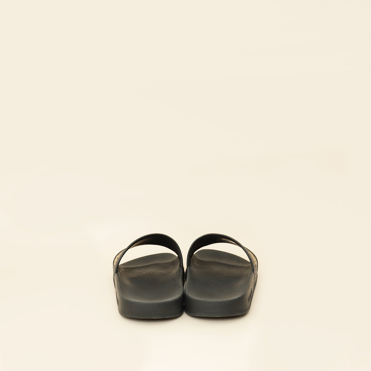 Gucci Black Supreme "Guccy" Star Rubber Slide Sandals 36
