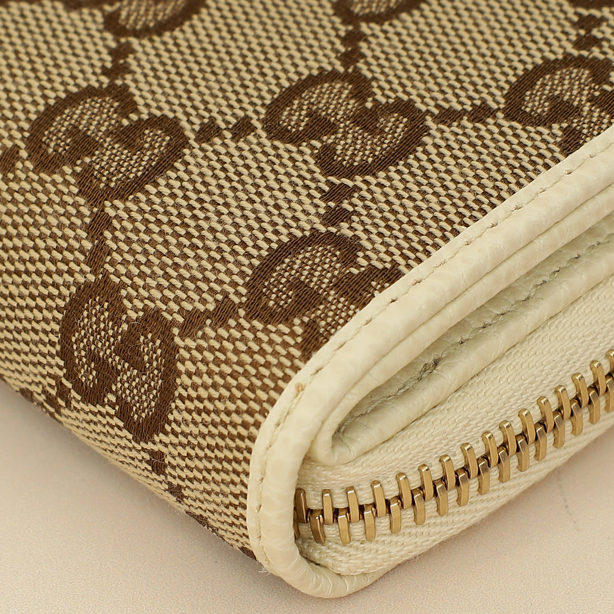 Gucci Bicolor GG Compact French Wallet