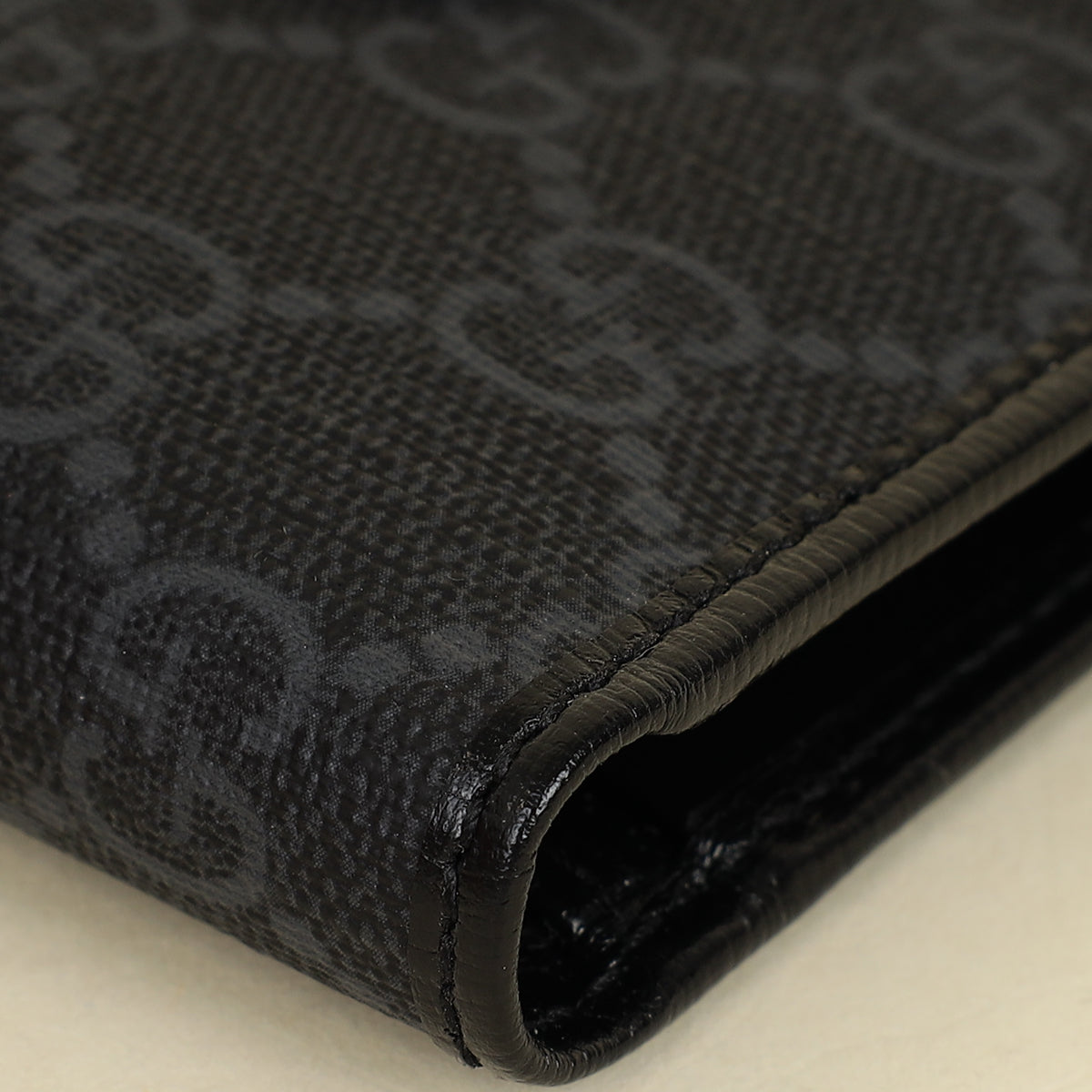 Gucci Black GG Supreme Bifold Wallet