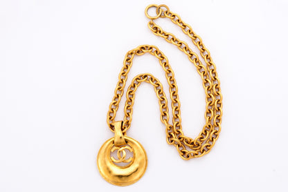Chanel Vintage Large CC Oval Pendant 93P Necklace, no Dust Cover & Box