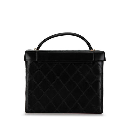 Chanel CC Vanity Case Leather Shoulder Bag in Good condition