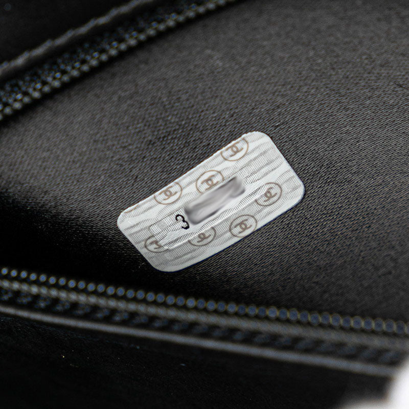 Chanel CC Vanity Case Leather Shoulder Bag in Good condition