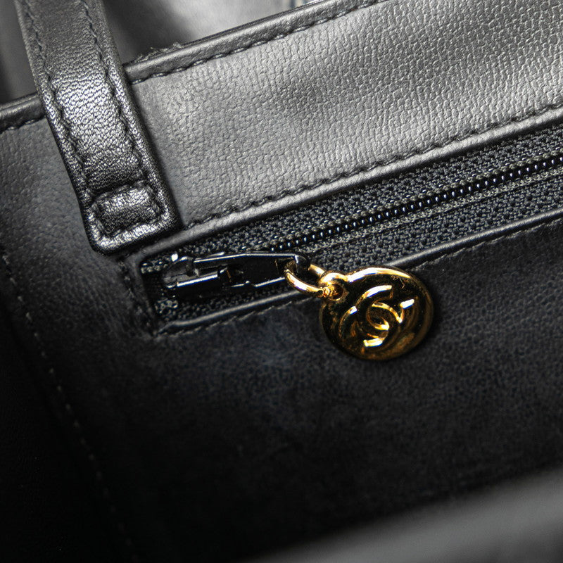 Chanel CC Vanity Case Leather Shoulder Bag in Good condition