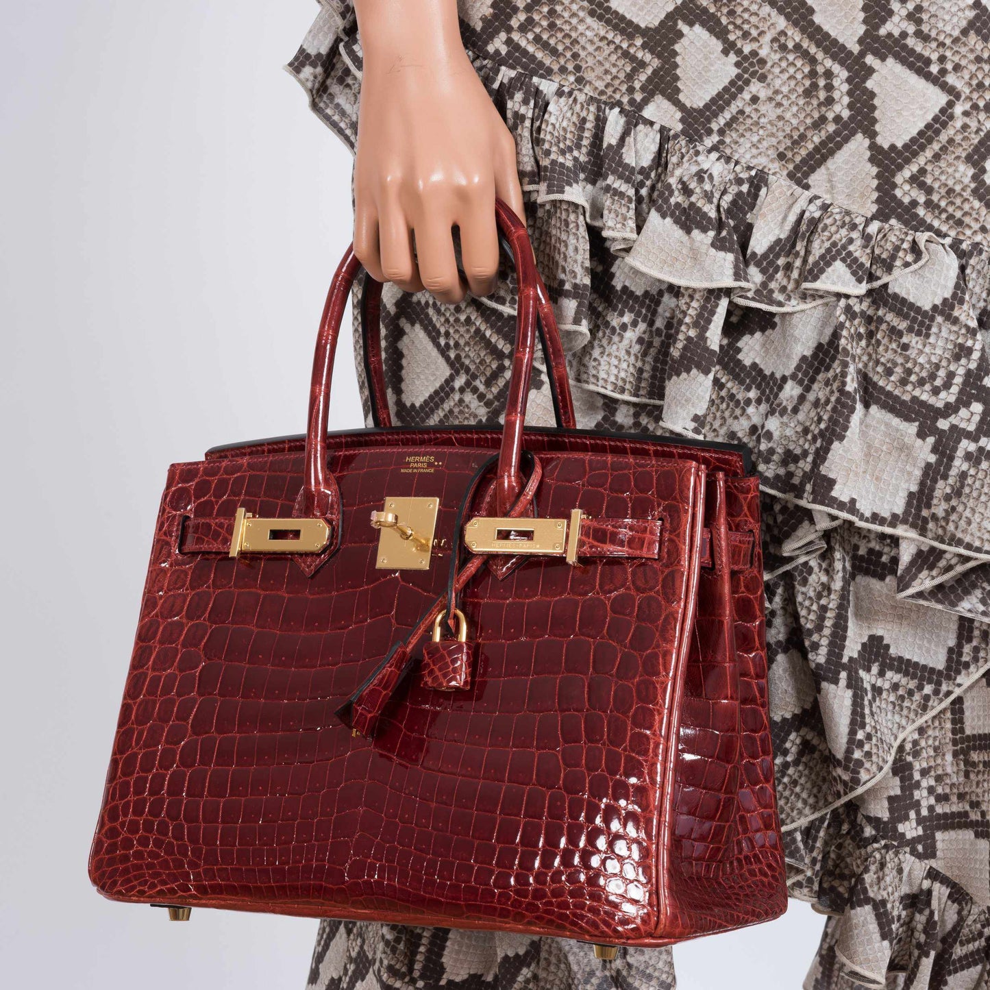 Hermès Birkin 30 Rouge H Niloticus Crocodile Gold Hardware