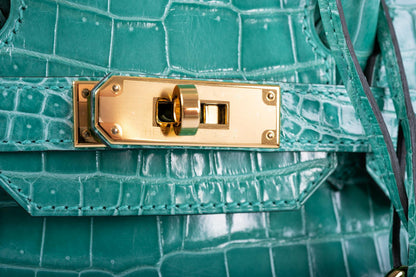 Hermès Birkin 30 Vert Jade Shiny Porosus Crocodile Gold Hardware