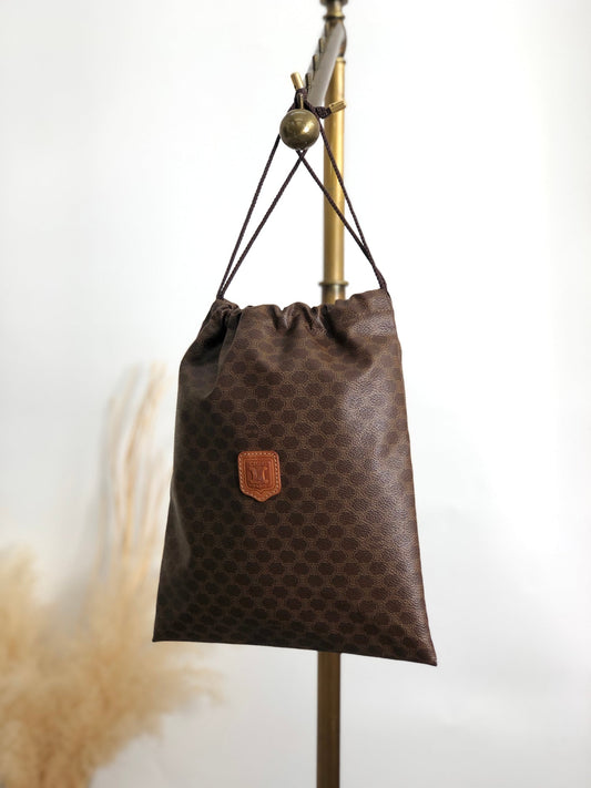 CELINE  Drawstring Small Handbag Pouch Brown Vintage 2fz5x8