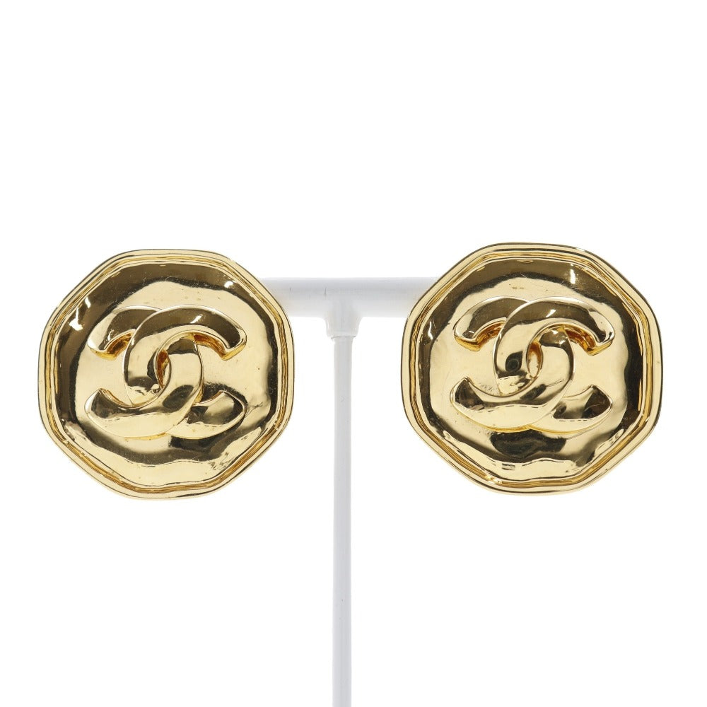 CHANEL Earring Plated Gold gold vintage COCO Mark