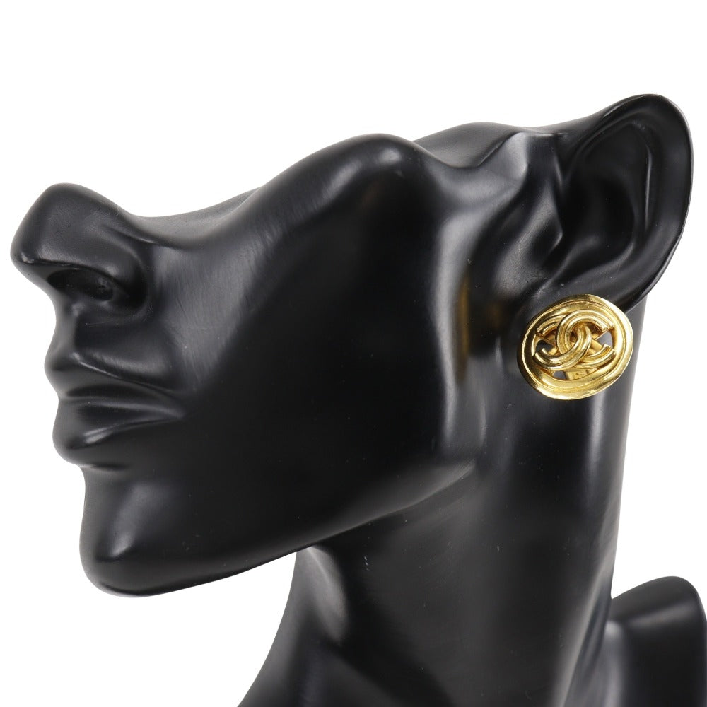 CHANEL Earring Plated Gold gold vintage COCO Mark