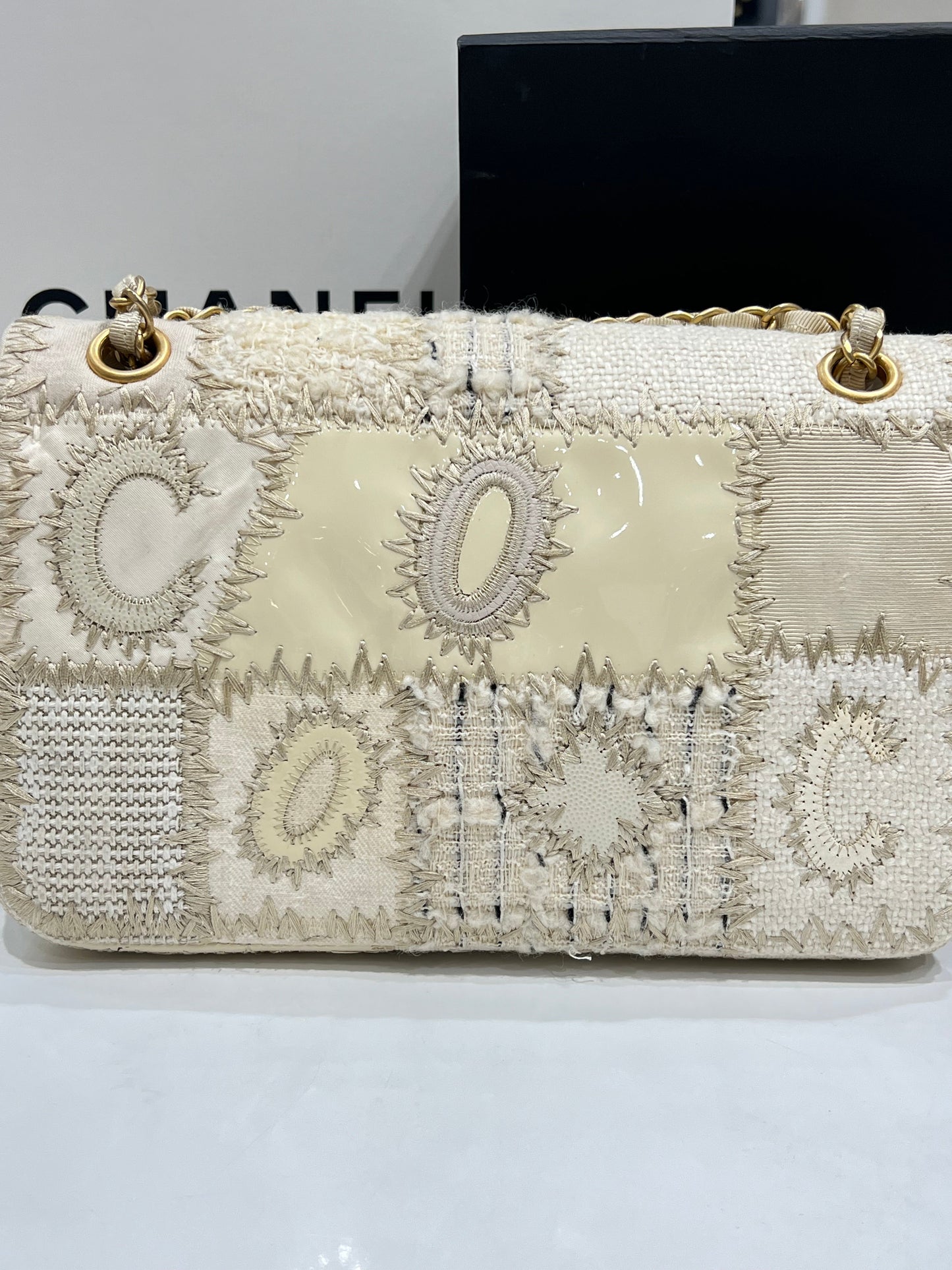 Chanel - sac classique patchwork crème