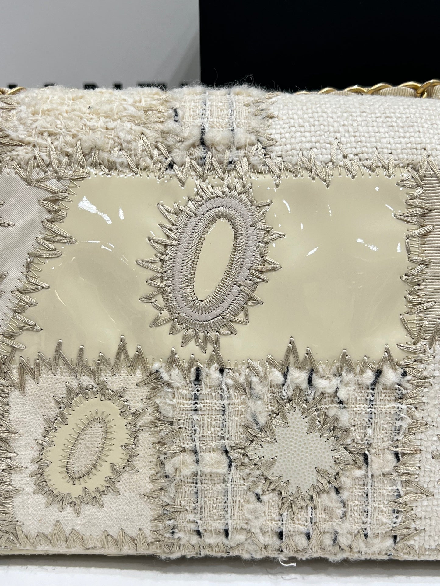 Chanel - sac classique patchwork crème