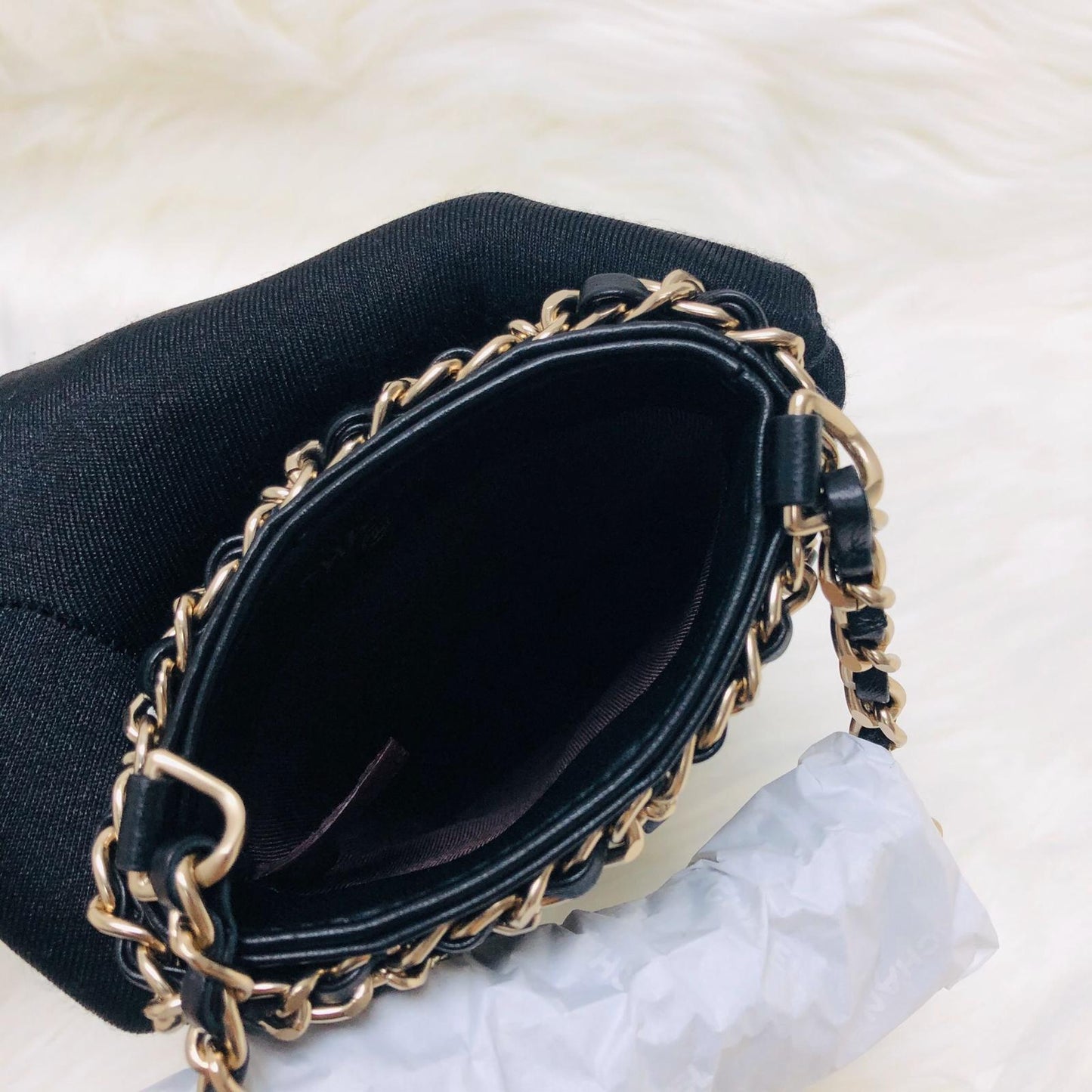 Phone Bag with Chain in Lambskin and Gold-Tone Metal