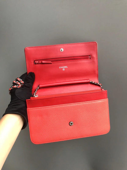 Timeless CC Wallet on Chain in Red Caviar