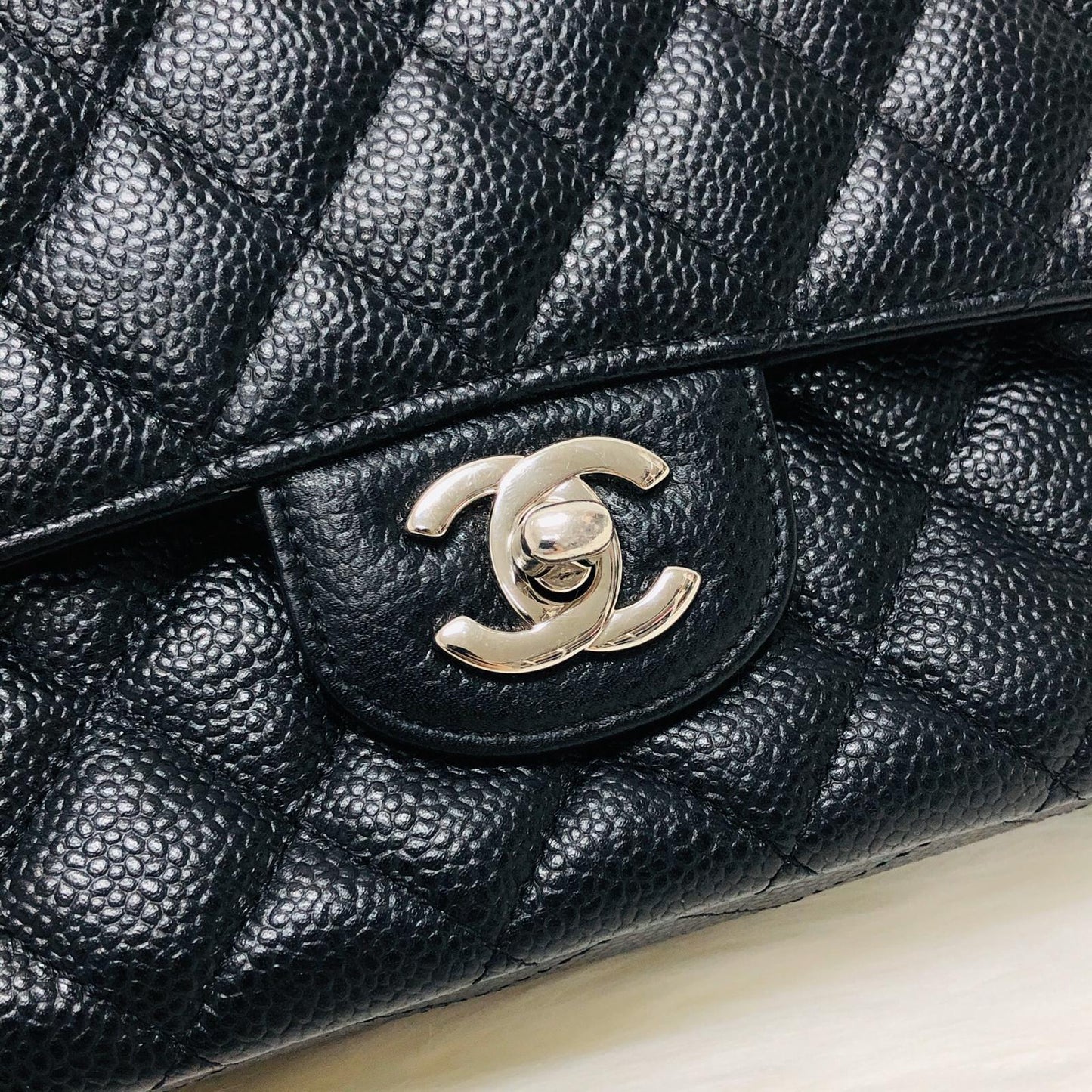 Classic Double  Flap in Black Caviar SHW