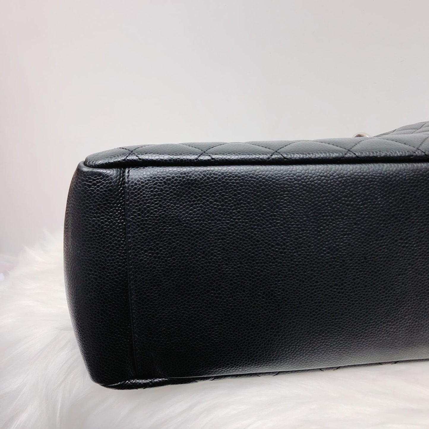 GST Caviar Tote Bag Black SHW