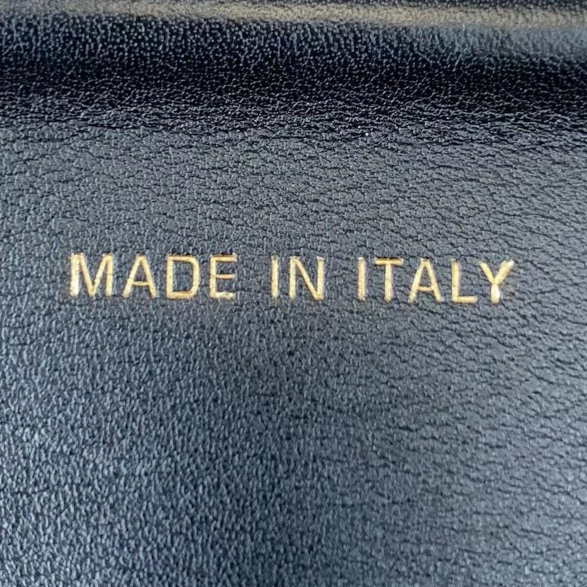 Medium Saddle Grained Calfskin Red GHW