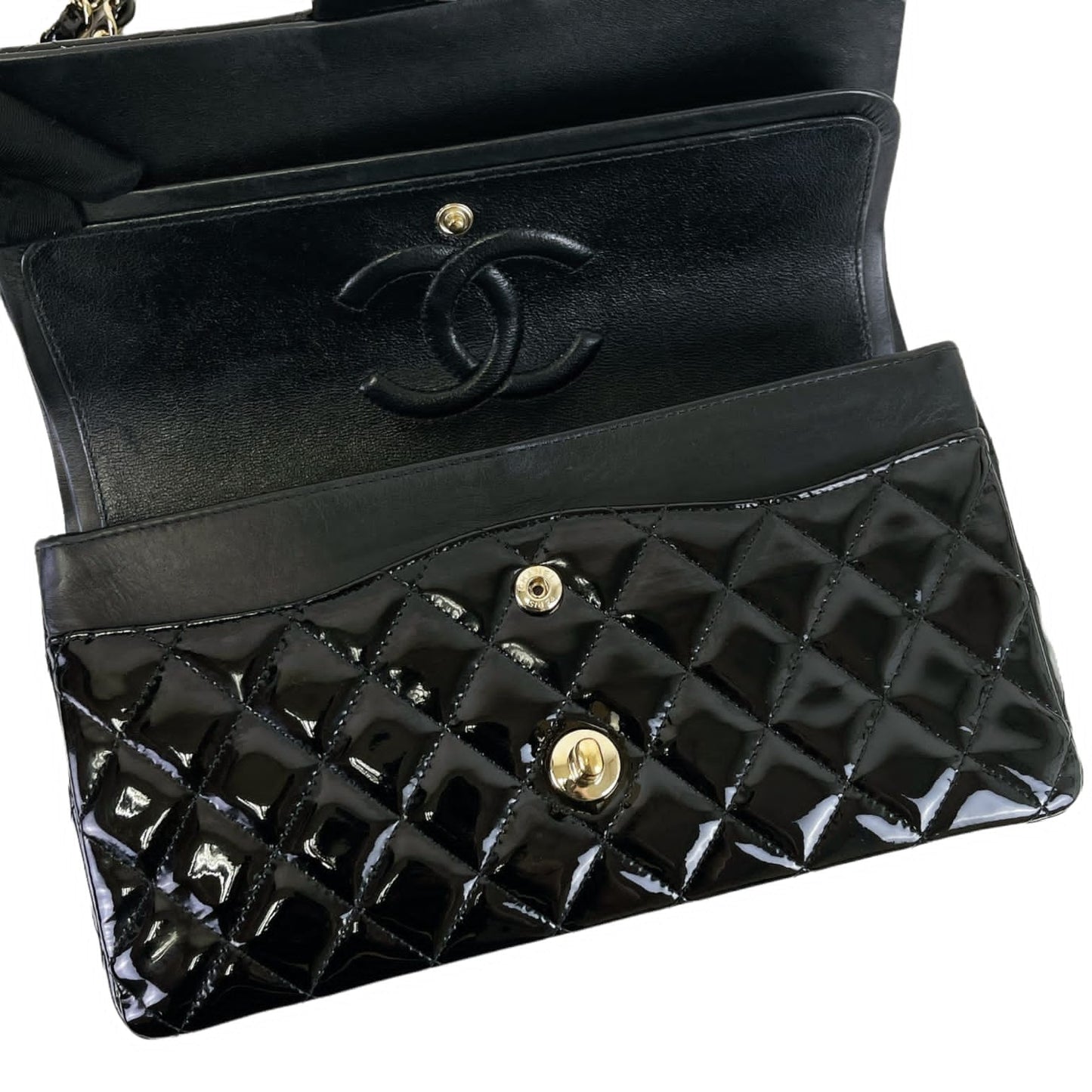 Medium Classic Double Flap Patent Black GHW