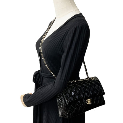 Medium Classic Double Flap Patent Black GHW
