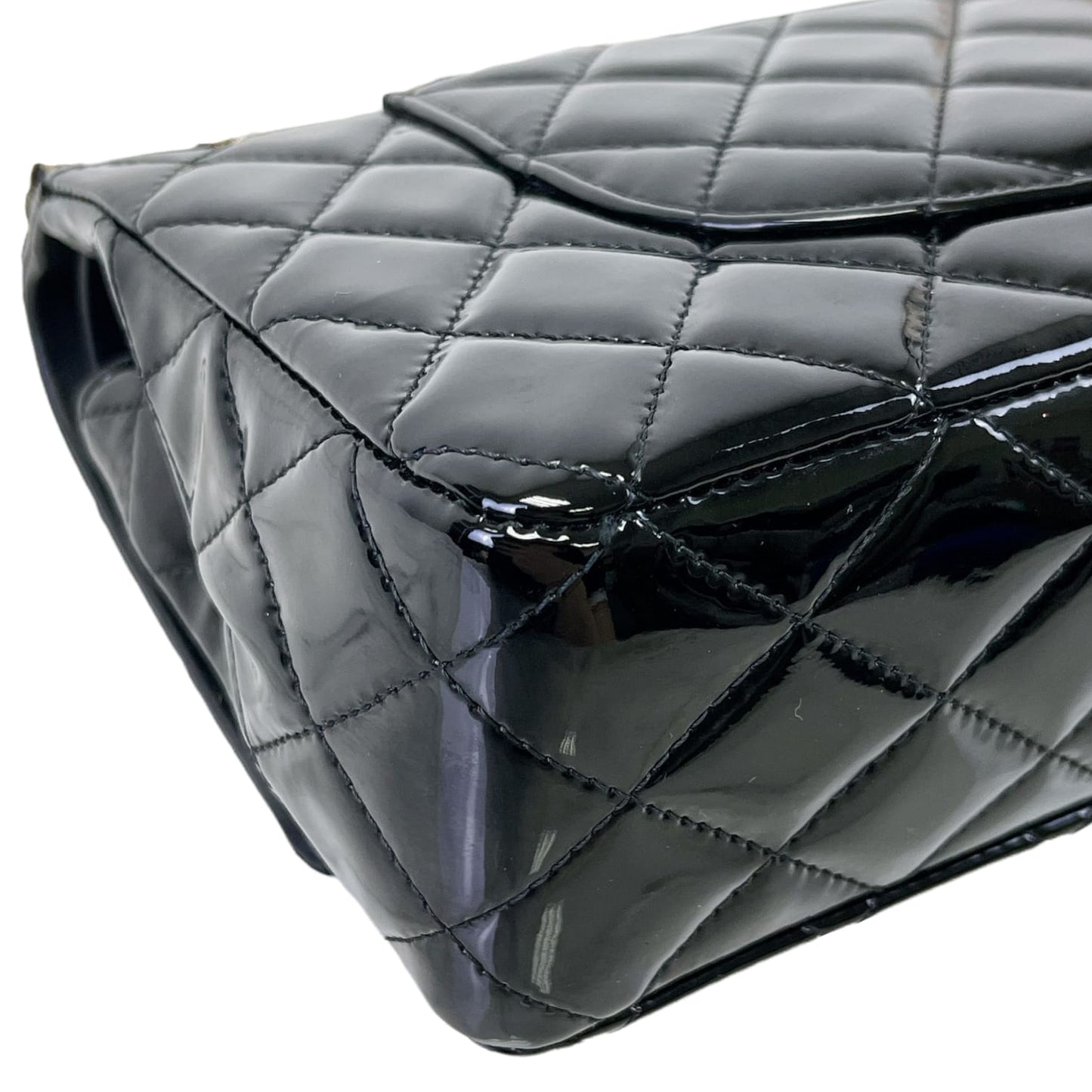 Medium Classic Double Flap Patent Black GHW