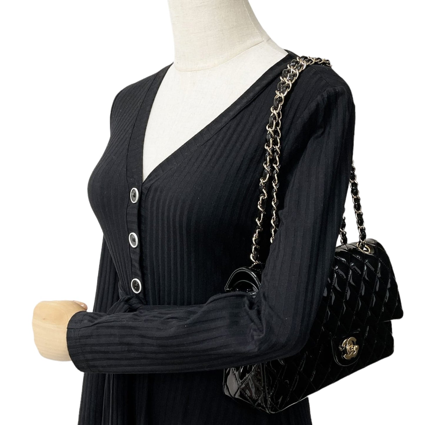 Medium Classic Double Flap Patent Black GHW