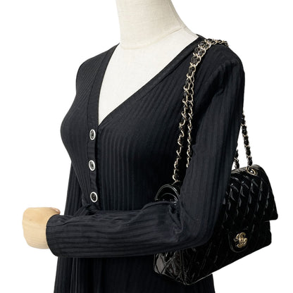 Medium Classic Double Flap Patent Black GHW