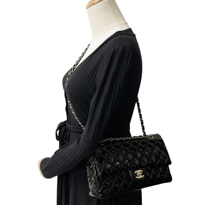 Medium Classic Double Flap Patent Black GHW