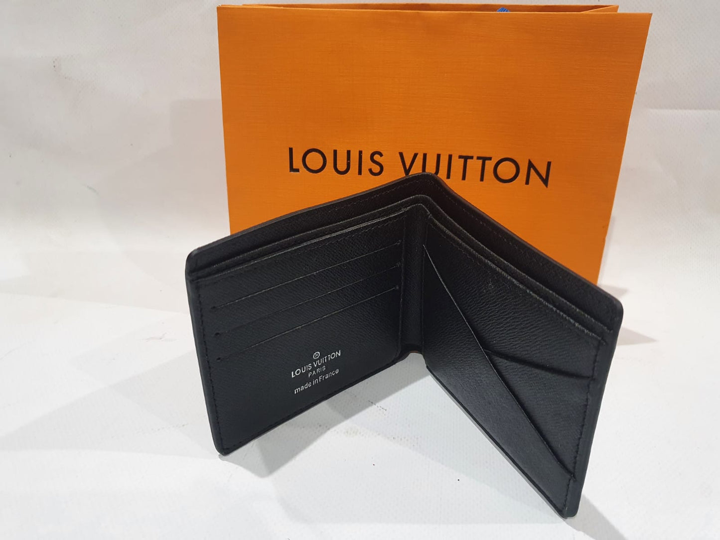 Louis Vuitton Wallet (Men)