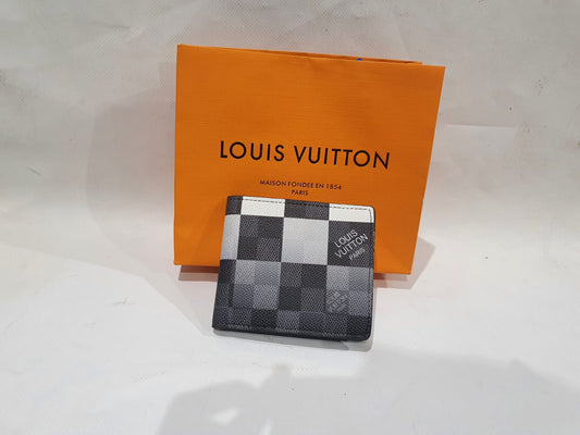 Louis Vuitton Wallet (Men)