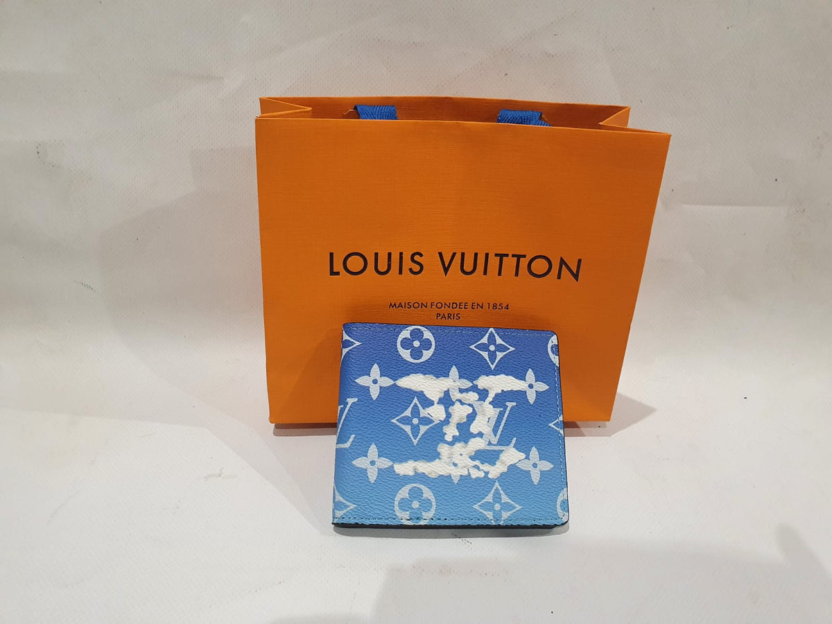 Louis Vuitton Wallet (Men)