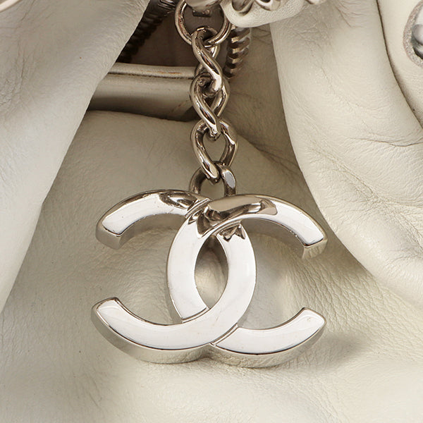 Chanel Around 2007 Made Dotted Cutout Design Cc Mark Charm Chain Shoulder Bag White/Silver