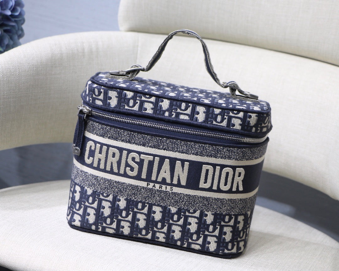 DR311 DiorTravel Vanity Case / HIGHEST QUALITY VERSION / 9.5x7.5inch