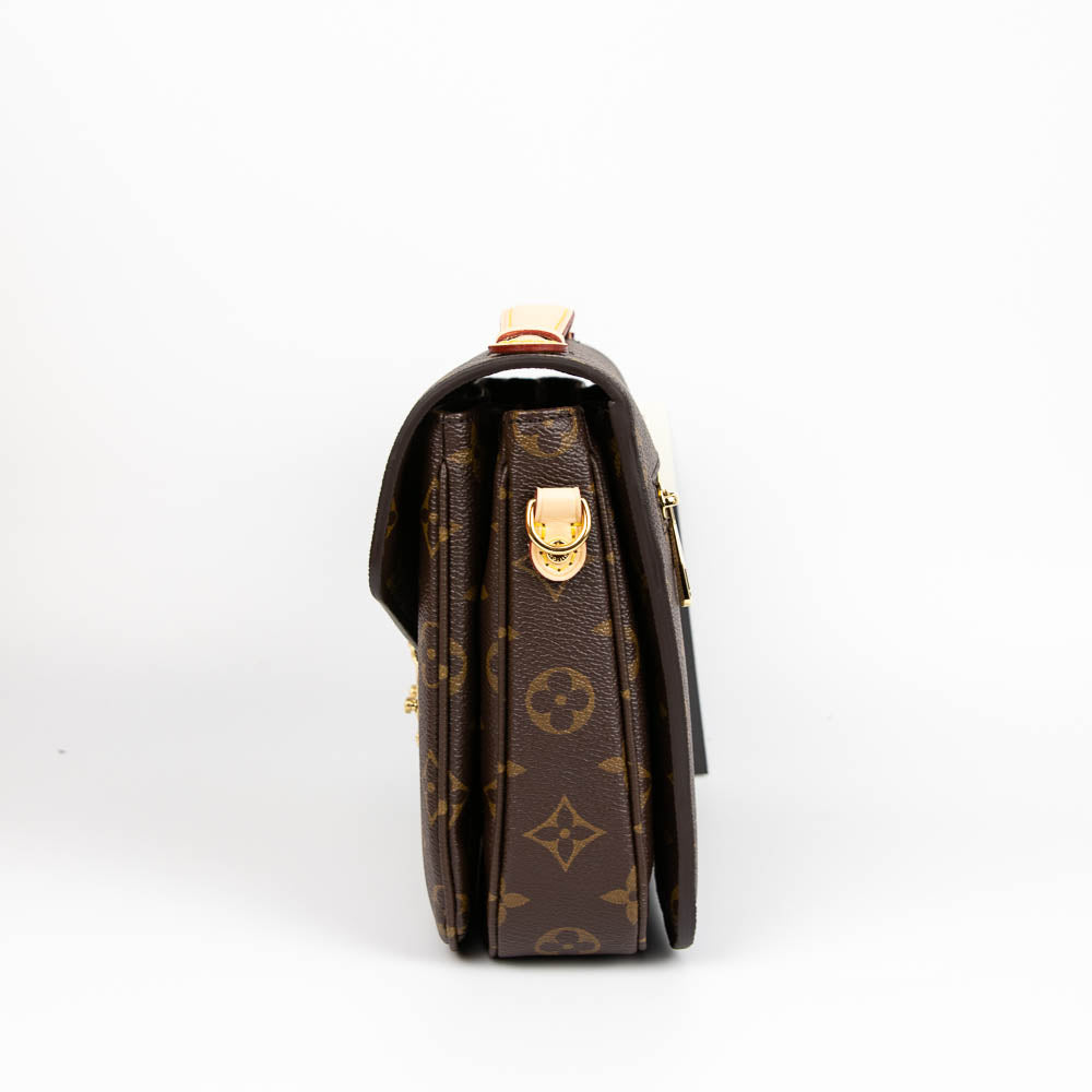 Louis-Vuitton Monogram Classic Pochette Métis Bag