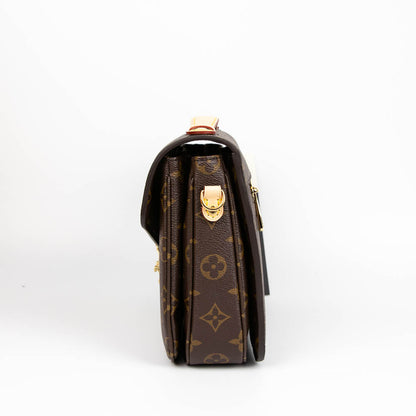 Louis-Vuitton Monogram Classic Pochette Métis Bag