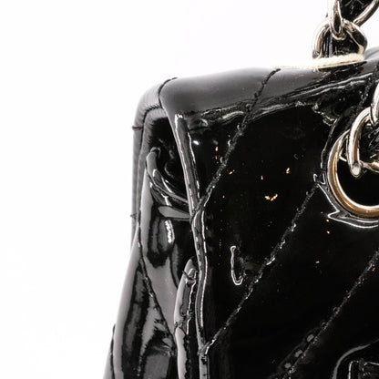 Classic Jumbo in Chevron Patent Leather with SWH Black