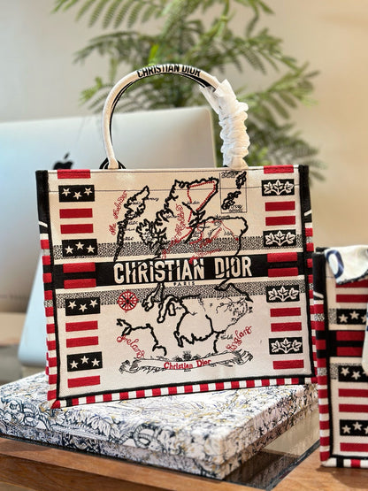 DR473 Book Tote Medium/Large